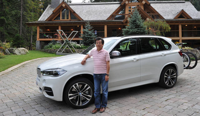 「xDrive50i」と「xDrive30d」、ふたつのX5をカナダで試乗した河村康彦氏