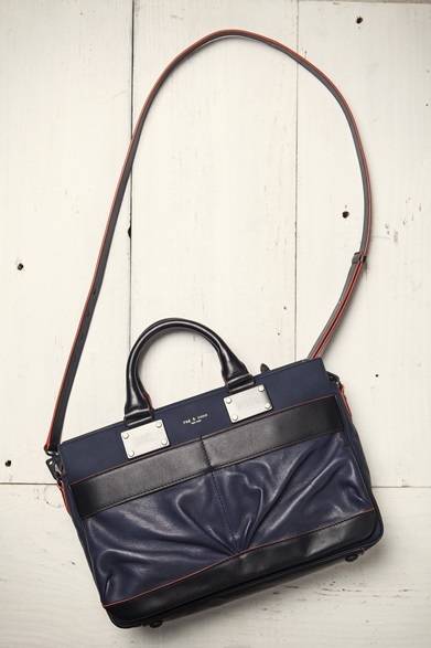 <strong>rag & bone｜ラグ&ボーンのポップアップストアが伊勢丹に登場</strong>　Medium pilot　9万6600円 (伊勢丹新宿店先行発売)