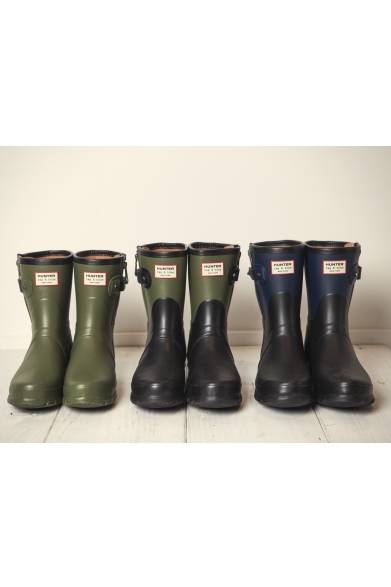 <strong>rag & bone｜ラグ&ボーンのポップアップストアが伊勢丹に登場</strong>　 Hunter rag & bone Short boots 各2万6250円 ※全4色　(伊勢丹新宿店先行発売、直営店限定)