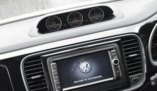 ターボではナビゲーションも標準装備