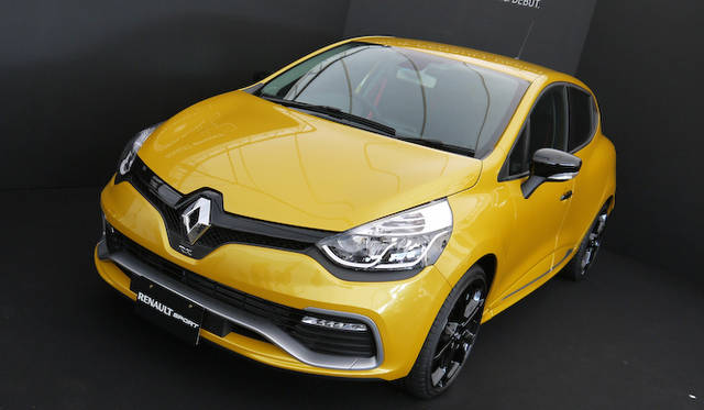 新型ルーテシア ルノー・スポール発表会