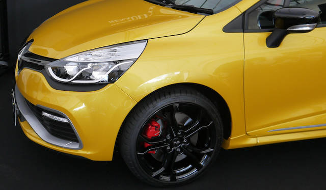 新型ルーテシア ルノー・スポール発表会