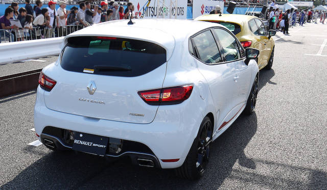 新型ルーテシア ルノー・スポール発表会