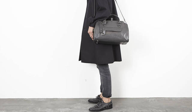 <strong>ithelicy｜イザリシー</strong>　2013-14年秋冬コレクション　Ruth 5万4600円