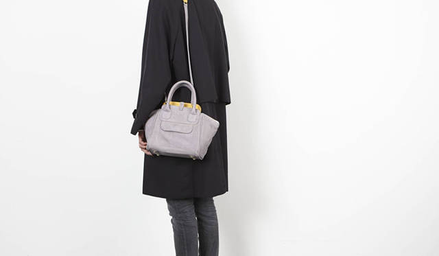 <strong>ithelicy｜イザリシー</strong>　2013-14年秋冬コレクション　Ita mini-NB 3万6750円