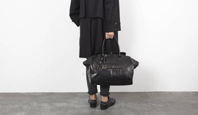 <strong>ithelicy｜イザリシー</strong>　2013-14年秋冬コレクション　Ita biggish 5万6700円