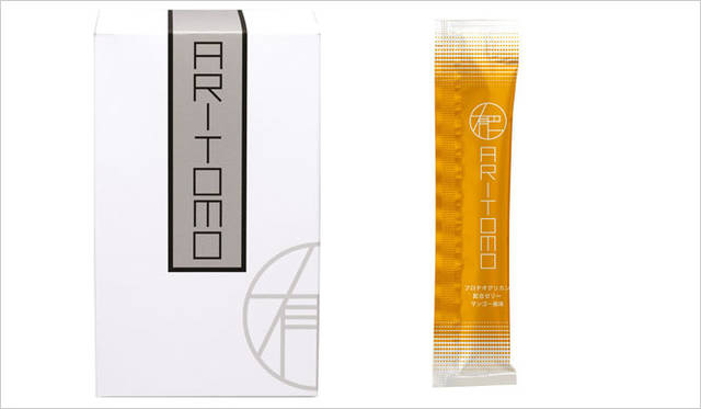 <strong>有巴｜ARITOMO </strong>　「ARITOMOドリンク」はプロテオグリカンをメインに、1日に必要なビタミン、ミネラルが1本で摂取できるゼリータイプのドリンク