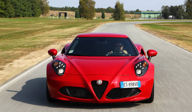 アルファレッド（ROSSO ALFA）のボディカラー