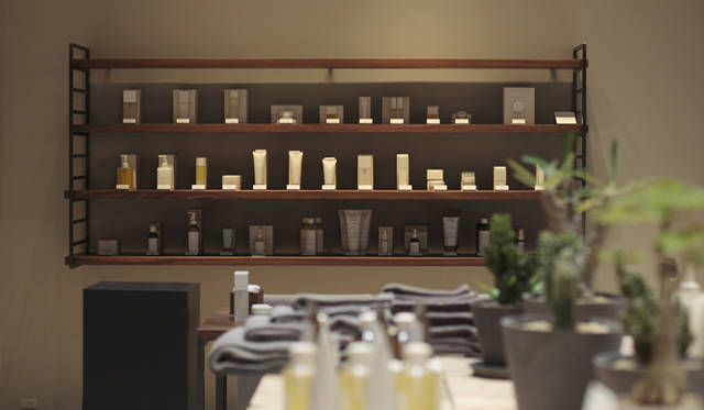 <strong>THREE｜スリー</strong>　ブランド初のスパ、ダイニングを併設する待望の路面店「THREE AOYAMA」