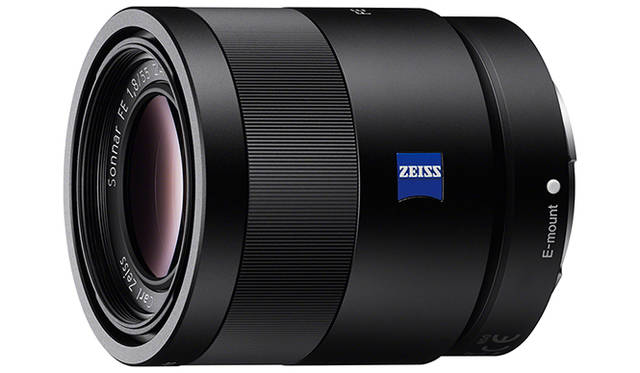 Sonnar T* FE 55mm F1.8 ZA　発売日｜2014年1月　価格｜10万3950円