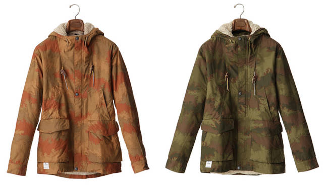 「Ambleside Parka」タン、グリーン 各5万4600円