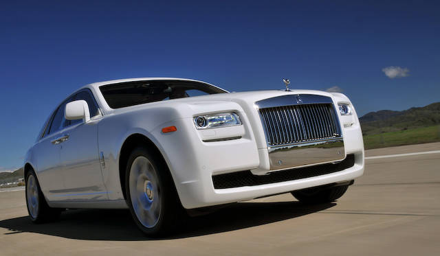 写真は通常モデル