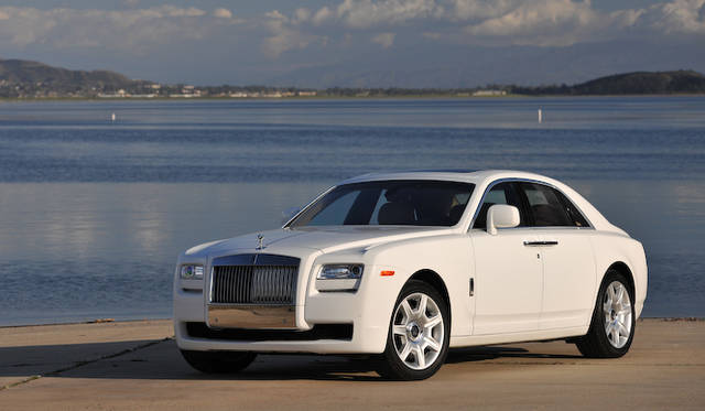 写真は通常モデル