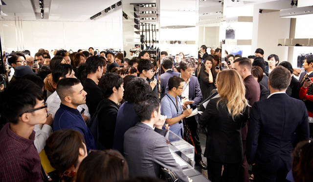 <strong>DIOR HOMME｜ディオール オム</strong>　表参道ブティックでおこなわれたリニューアルオープンイベント