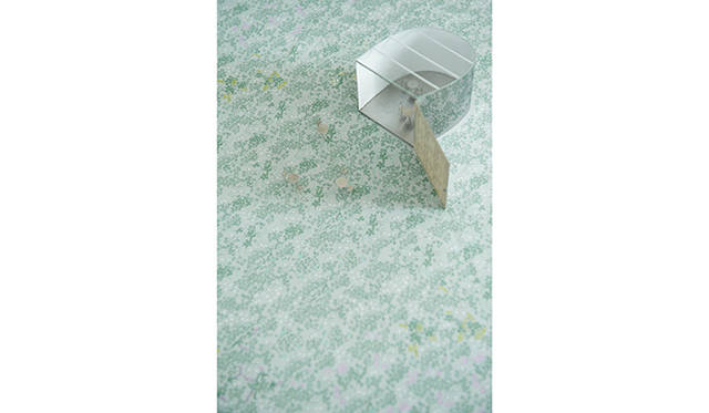 「草原の大きな扉」