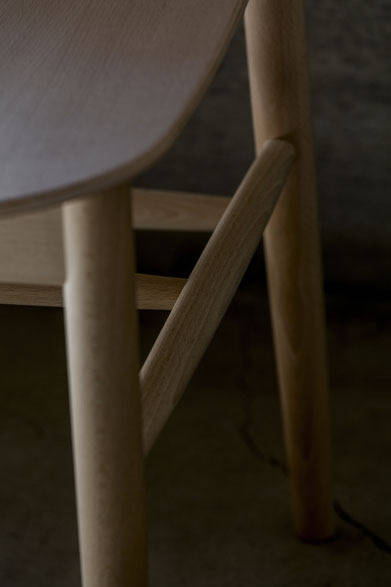 <strong>ACTUS｜アクタス</strong>　深澤直人デザイン新作家具シリーズ「AOYAMA」　