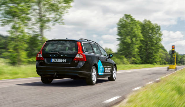 “車車間通信システム”