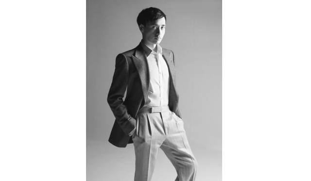 <strong>HEAVEN TANUDIREDJA｜ドーバー ストリート マーケット ギンザにて新作発表</strong>　デザイナーのヘヴン・タヌディレージャ氏　Photographs by ZEB DAEMEN