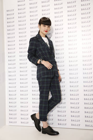 モデルの秋元梢さん