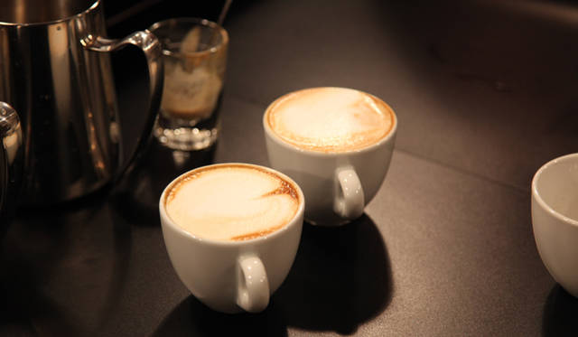 ©2011-2013 Takashi Murakami/Kaikai Kiki Co., Ltd. All Rights Reserved.