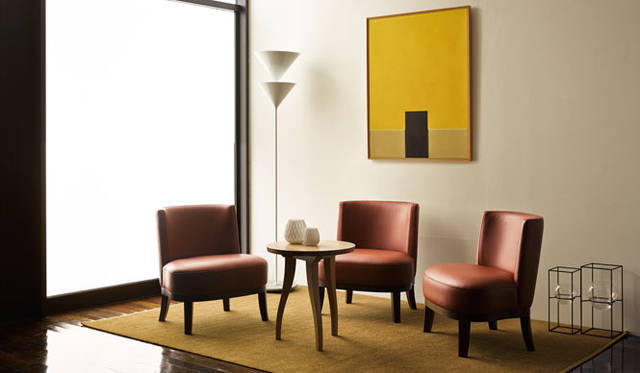 <strong>Cassina ixc.｜カッシーナ・イクスシー</strong>　「SIEGFRIED（ジークフリート ラウンジチェア）」　デザイン｜Philippe Hurel （フィリップ・ユーレル）