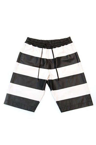 <strong>OPENING CEREMONY｜オープニングセレモニー</strong>　 G.V.G.V.×OPENING CEREMONY MENS COLLECTION　STRIPE LEATHER HALF PANTS 6万3000円