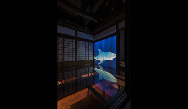 <strong>AT ART UWAJIMA 2013</strong>　愛媛県宇和島市「木屋旅館」 建築｜永山祐子建築設計、映像｜束芋