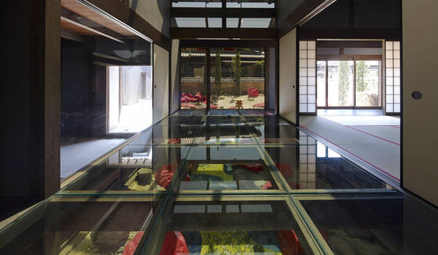 <strong>豊島（てしま）「豊島横尾館」</strong>