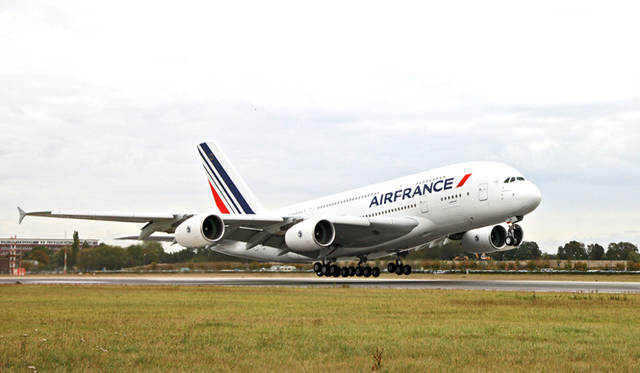 エアバスA380　© Brinkmann Lange