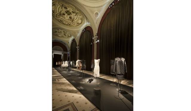 <strong>ART FILE 26｜「Alaïa （アライア）」</strong>　© Pierre Antoine