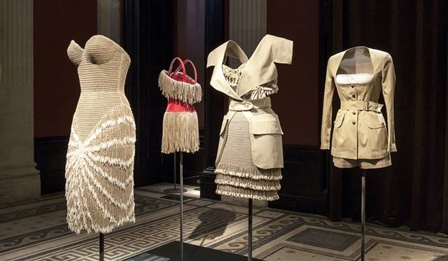 <strong>ART FILE 26｜「Alaïa （アライア）」</strong>　© Pierre Antoine