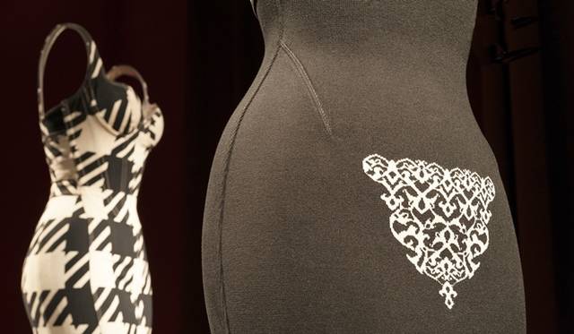 <strong>ART FILE 26｜「Alaïa （アライア）」</strong>　© Pierre Antoine