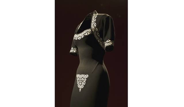 <strong>ART FILE 26｜「Alaïa （アライア）」</strong>　© Pierre Antoine