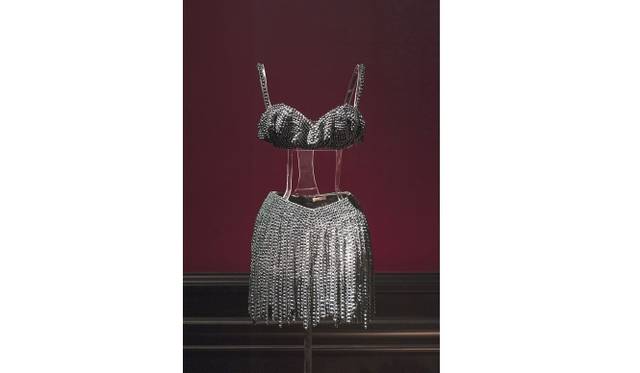 <strong>ART FILE 26｜「Alaïa （アライア）」</strong>　© Pierre Antoine