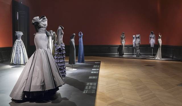 <strong>ART FILE 26｜「Alaïa （アライア）」</strong>　© Pierre Antoine