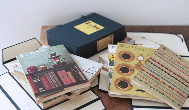 三田家に古くからあったダイニングテーブル