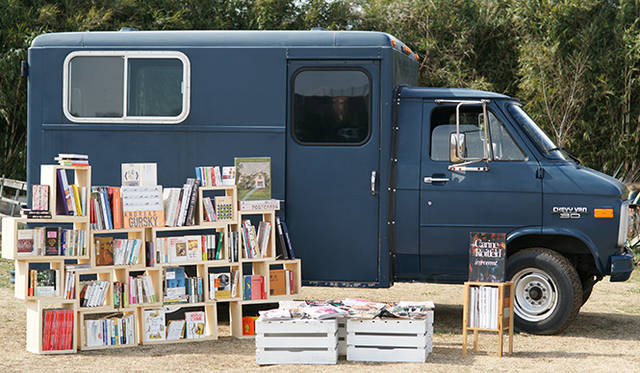 2012年よりスタートした移動本屋BOOK TRUCK（ブックトラック）