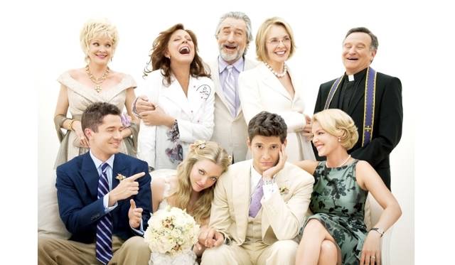 <strong>MOVIE｜超豪華キャストトが繰り広げる『グリフィン家のウエディングノート』</strong>　© 2012 WEDDING PRODUCTIONS, INC. All Rights Reserved.