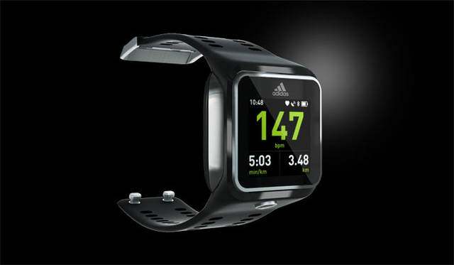 <strong>adidas｜アディダス</strong>　スポーツウォッチ「miCoach SMART RUN（マイコーチ スマート ラン）」　