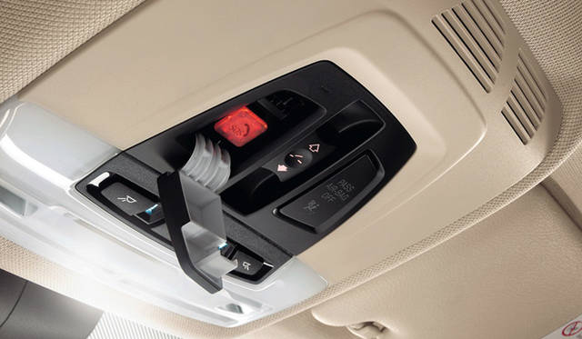 標準でそなわる、SOSボタン