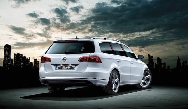 「パサートヴァリアント」に、スポーティなR-Line 専用の内外装パーツやスポーツサスペンションを採用し、走りの性能を高めたコンセプトモデル