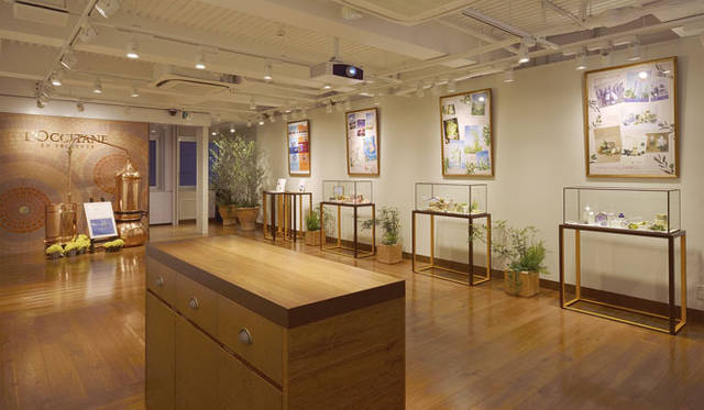 <strong>L’OCCITANE｜ロクシタン</strong>　「ロクシタン 新宿店 ヴォヤージュ・アン・プロヴァンス」4階