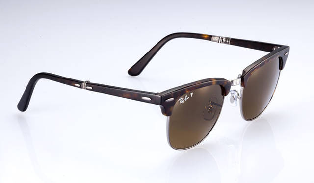 <strong>Ray-Ban｜レイバン</strong>　 Folding Clubmaster 2万7300円～3万2550円