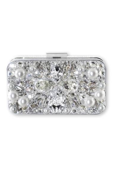 <strong>SWAROVSKI｜スワロフスキーの歴史を紐解く「SWAROVSKI SPARKLING SECRETS」展を開催</strong> 　