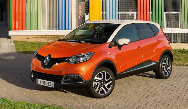 新デザイン戦略にもとづく、“Explore”がテーマの新型は欧州ですでに発売されている「キャプチャー」と目される