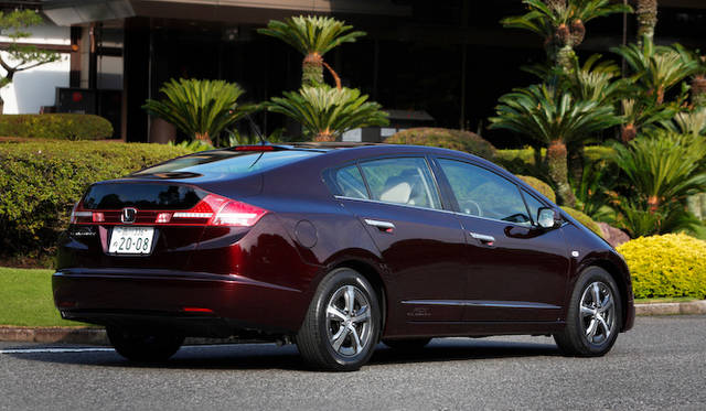 2008年からリース販売された燃料電池車