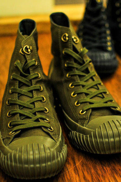 <strong>NIGEL CABOURN｜ナイジェル・ケーボン</strong>　Nigel Cabourn × CONVERSE®「ALL STAR N-C HI」1万6800円