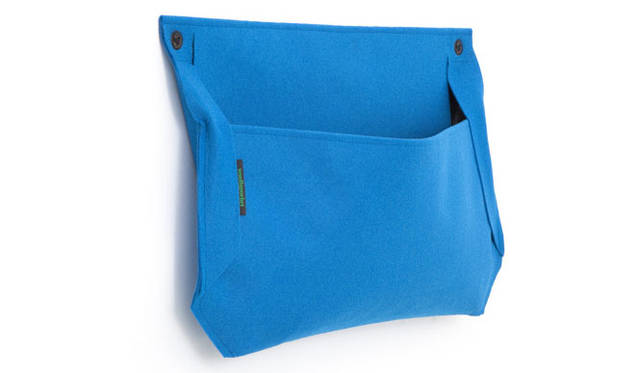 <strong>KRONGTHIP INNOVATION｜クロンティップイノベーション</strong>　ミニウォーリー3360円（サイズ約33×21cm）チョコレート・ピーコックブルー