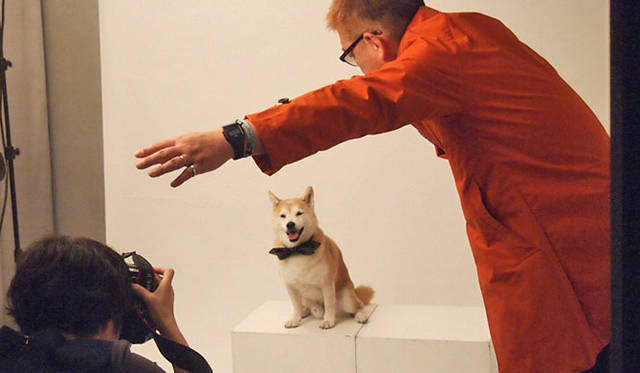 <strong>SHISEIDO THE GINZA</strong>　「With Dog フォトプラン」　撮影後は、多数のカットの中から一番のお気に入りをフォトグラファーと一緒に選び、翌日以降にプリントを送付してくれる