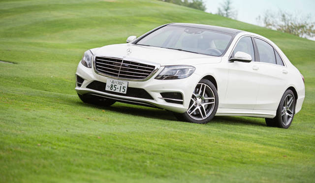 メルセデス・ベンツ S 550 ロングのボディサイズは、全長 5,250 × 全幅 1,900 × 全高 1,495 mm